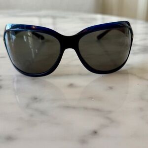 Prada navy blue sunglasses with case